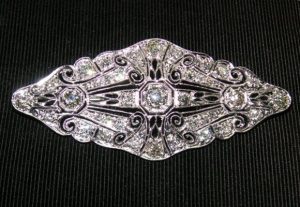 diamond platinum Edwardian brooch