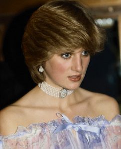 Princess Diana sapphire choker
