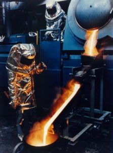 processing molten gold