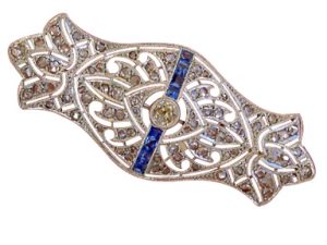 Edwardian platinum and diamond brooch