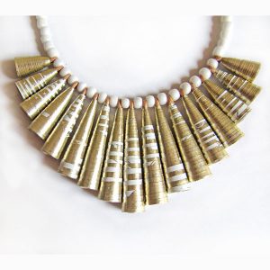 rolled paper necklace
